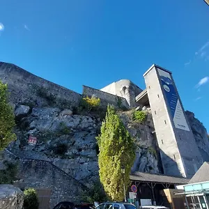 Meuble Au Pied Du Chateau Apartamento Lourdes