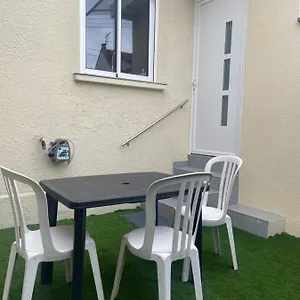 Appartement Petite Maison Climatisee, Bonneuil-sur-Marne